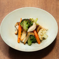付け合せに温野菜のソテー（レギュームショー)